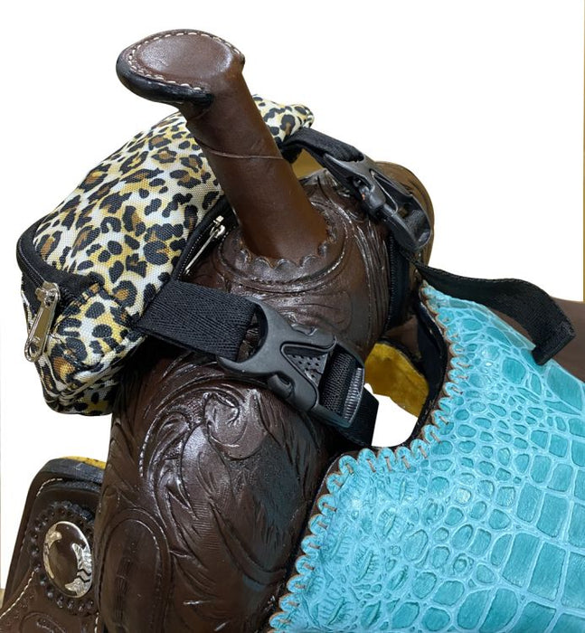 Showman Cheetah Print Insulated Nylon Saddle Pouch