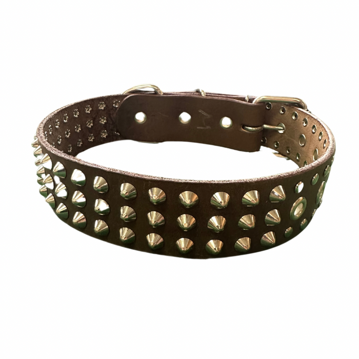 Dog collar with spikes - brown/leather - collar de perro - café/piel - MEDIUM