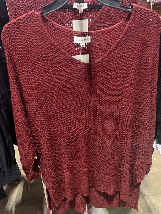 10858 KNIT SWEATER RED BURGUNDY M/L