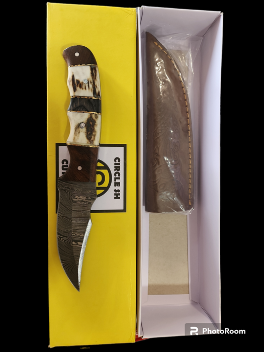 CIRCLE SH KNIFE  8.25" OVERALL DAMASCUS BLADE, RAM & WOOD HANDLE S/LTHR SHEALTH