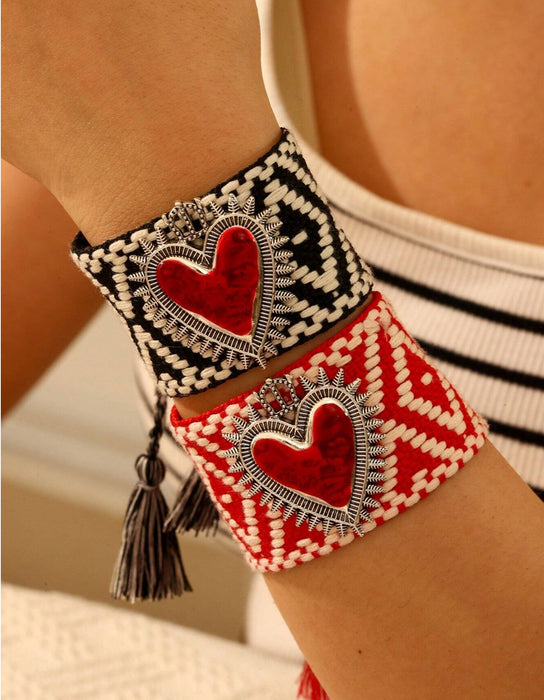 Retro Sweet Elegant Titanium Steel Oil Drops Irregular Love Woven Fringe Bracelet