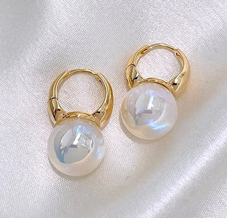 Faux Pearl Decor Earrings